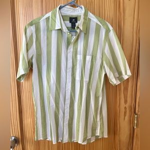 NWT green striped short sleeve H&M spring button down small